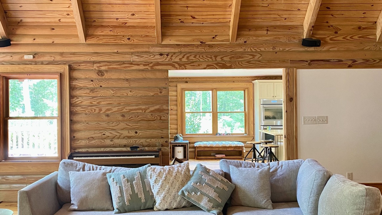 Photo of Livingroom in Hillsborough