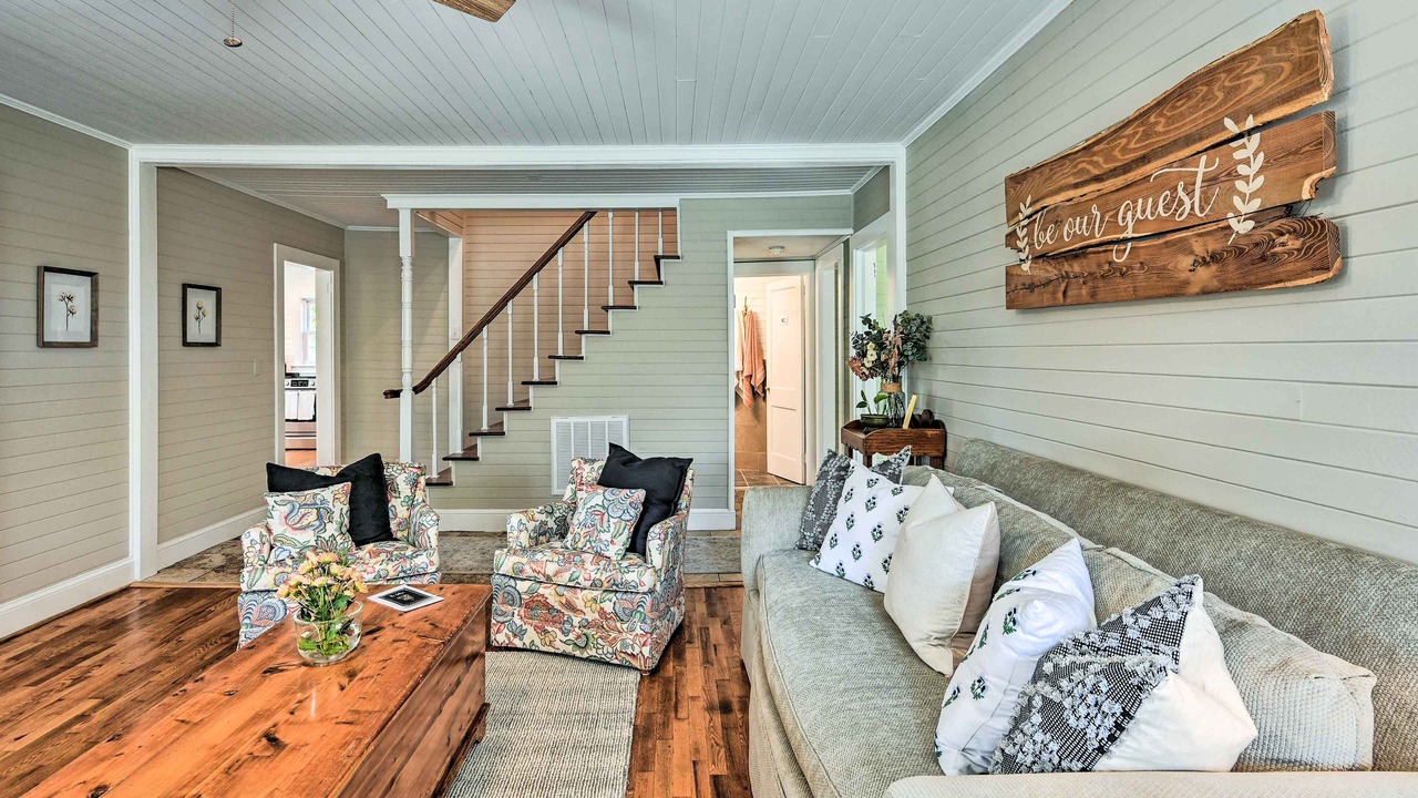Photo of Livingroom in Browns Summit