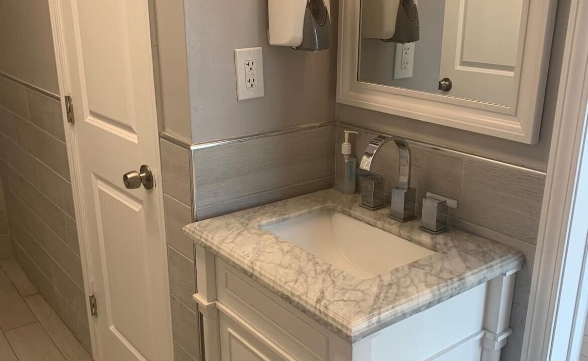 Photo of Bathroom in North Carolina Coast