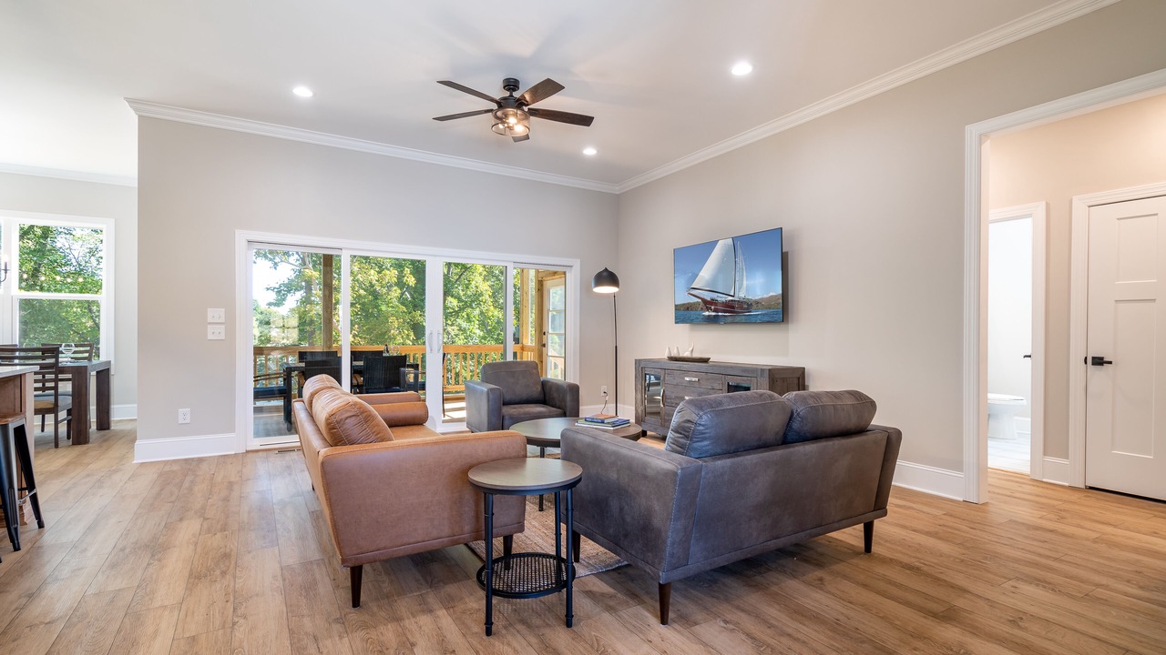 Photo of Livingroom in Troutman