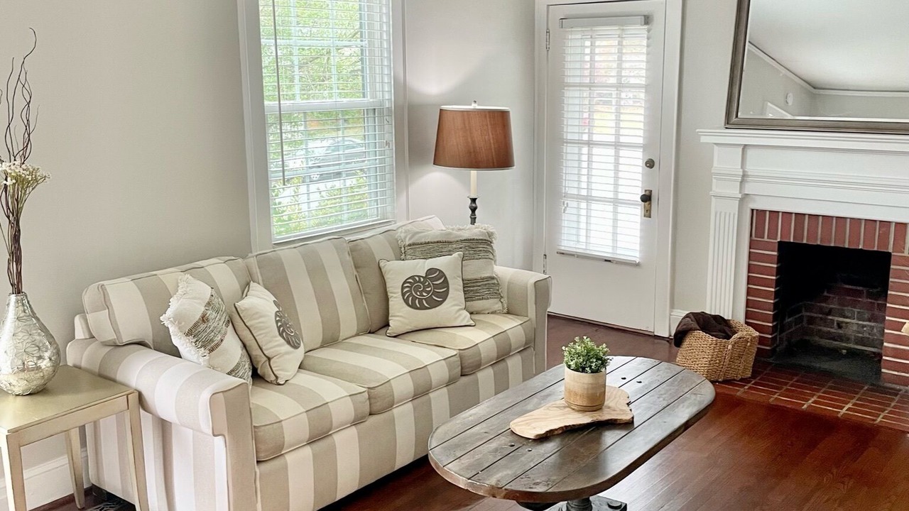 Photo of Livingroom in Winston - Salem