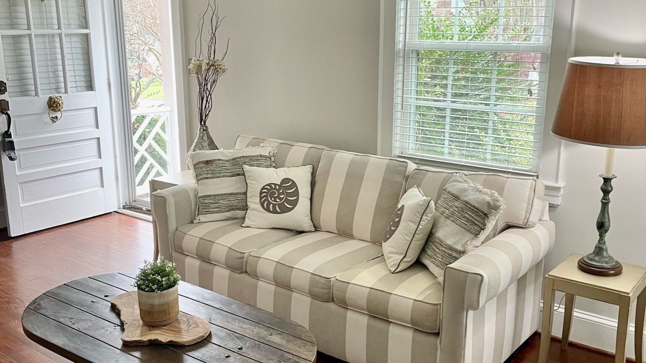 Photo of Livingroom in Winston - Salem