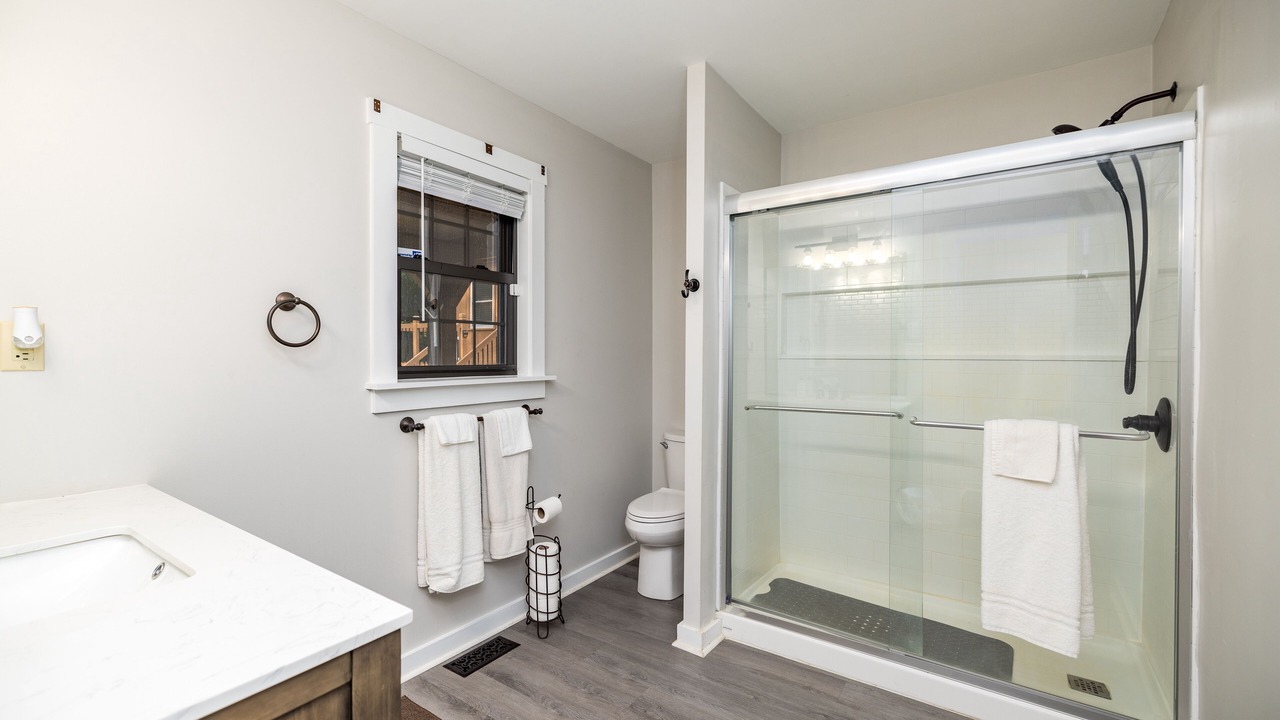 Photo of Bathroom in Wise