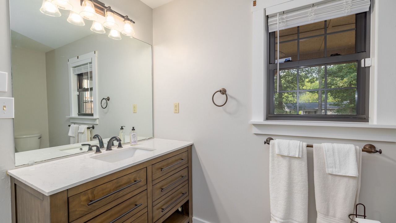 Photo of Bathroom in Wise