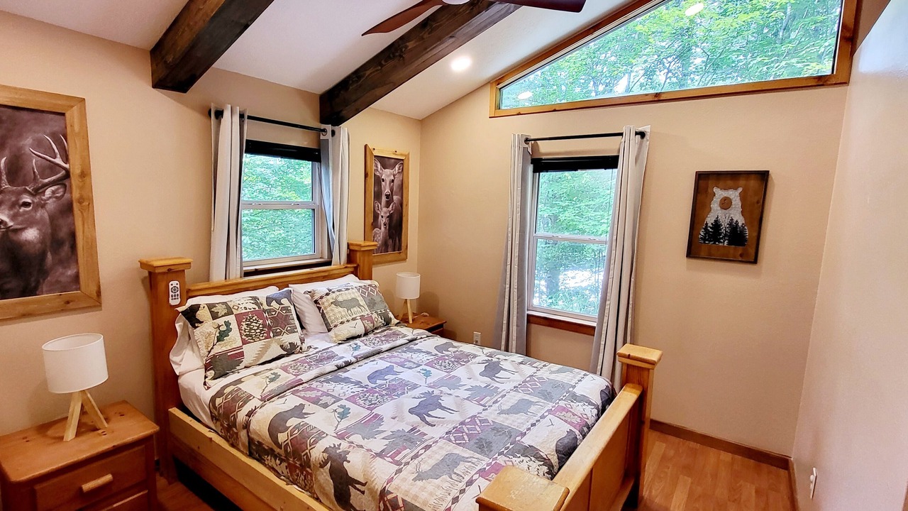 Photo of Bedroom in Sylva