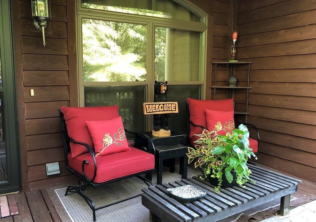 Photo of Patio Balcony in Lake Toxaway