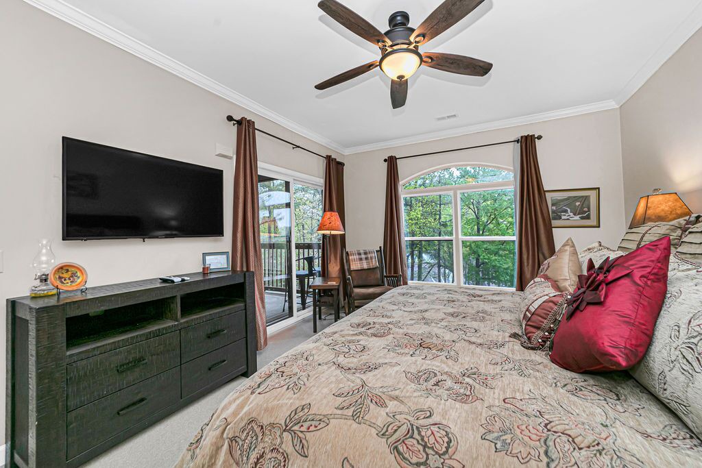 Photo of Bedroom in Lake Toxaway