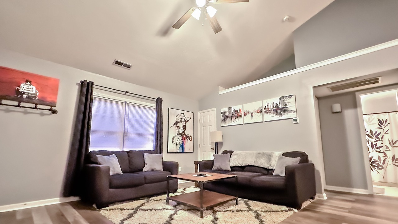 Photo of Livingroom in Kings Grant
