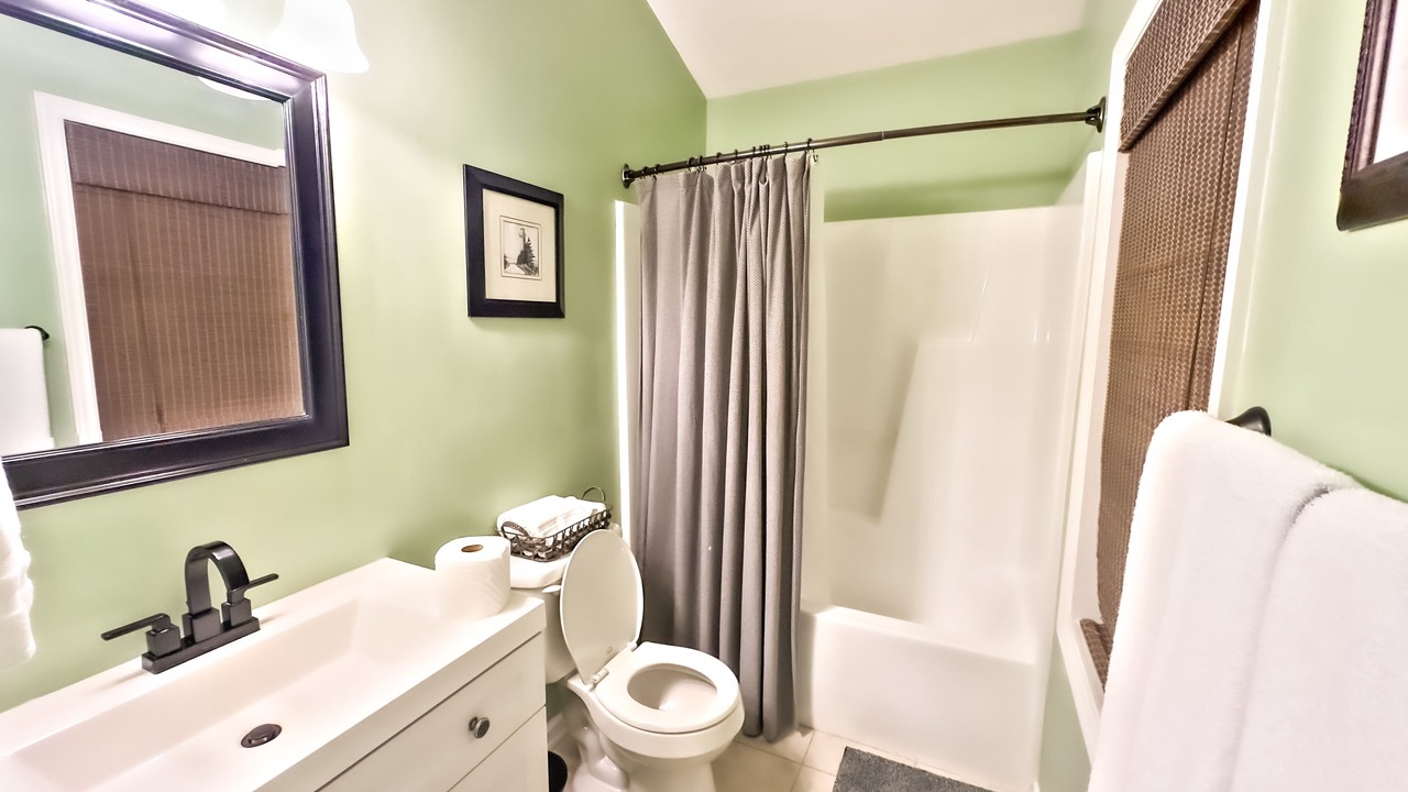 Photo of Bathroom in Kings Grant