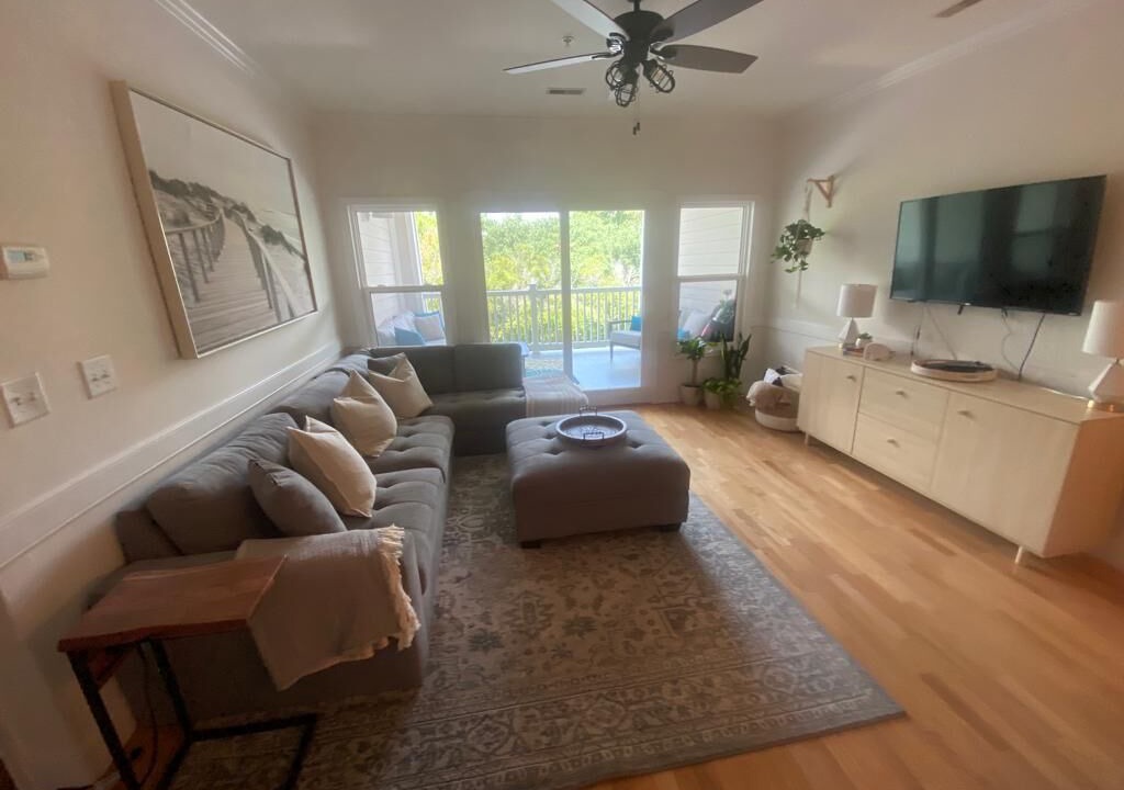 Photo of Livingroom in Charleston