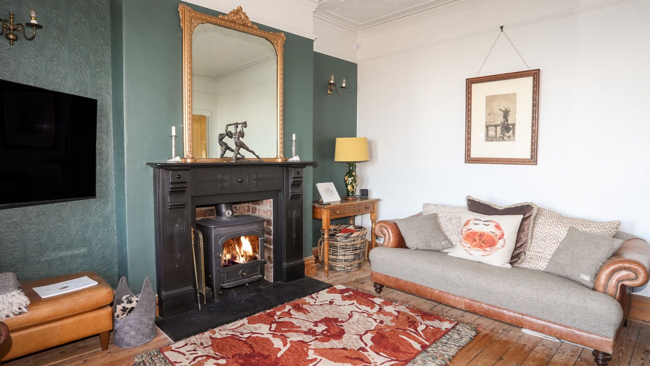 Photo of Livingroom in Cemaes Bay