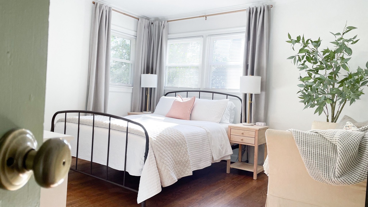 Photo of Bedroom in Lindley Park