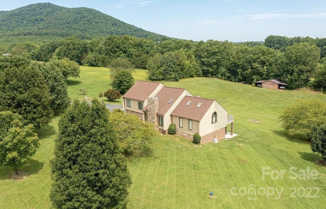 Photo of Outdoor in Hickory