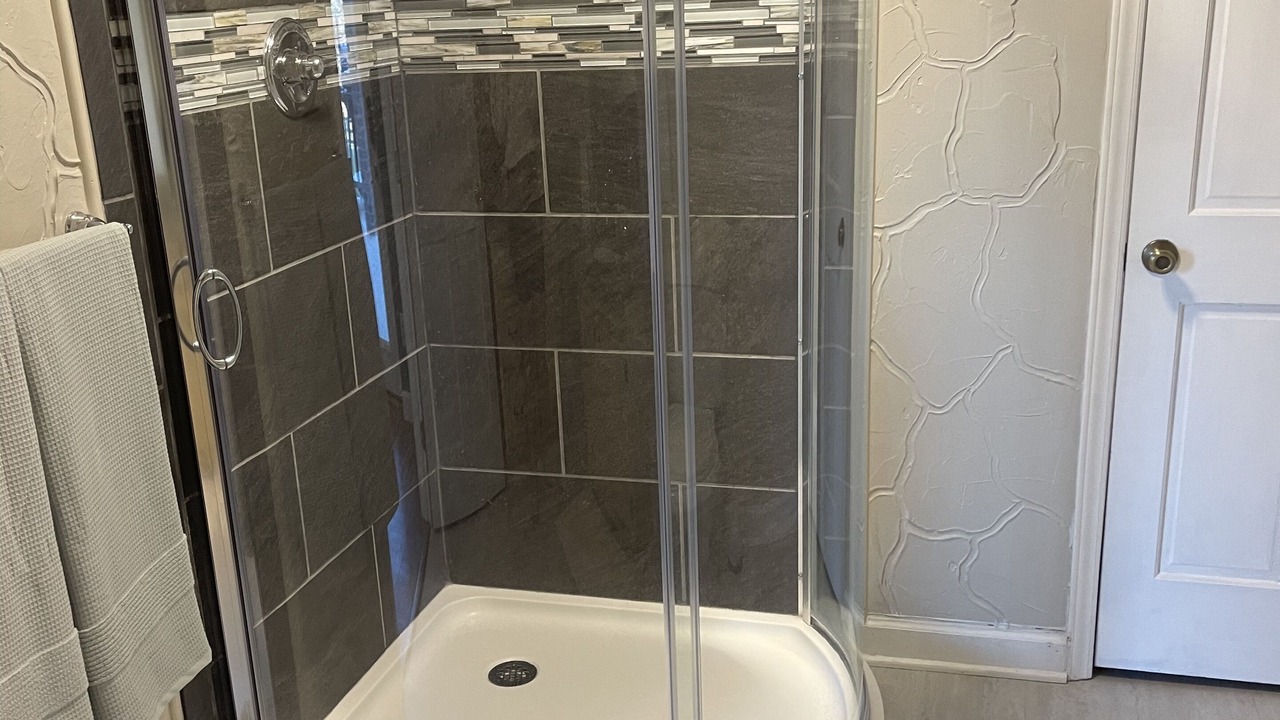 Photo of Bathroom in Hickory