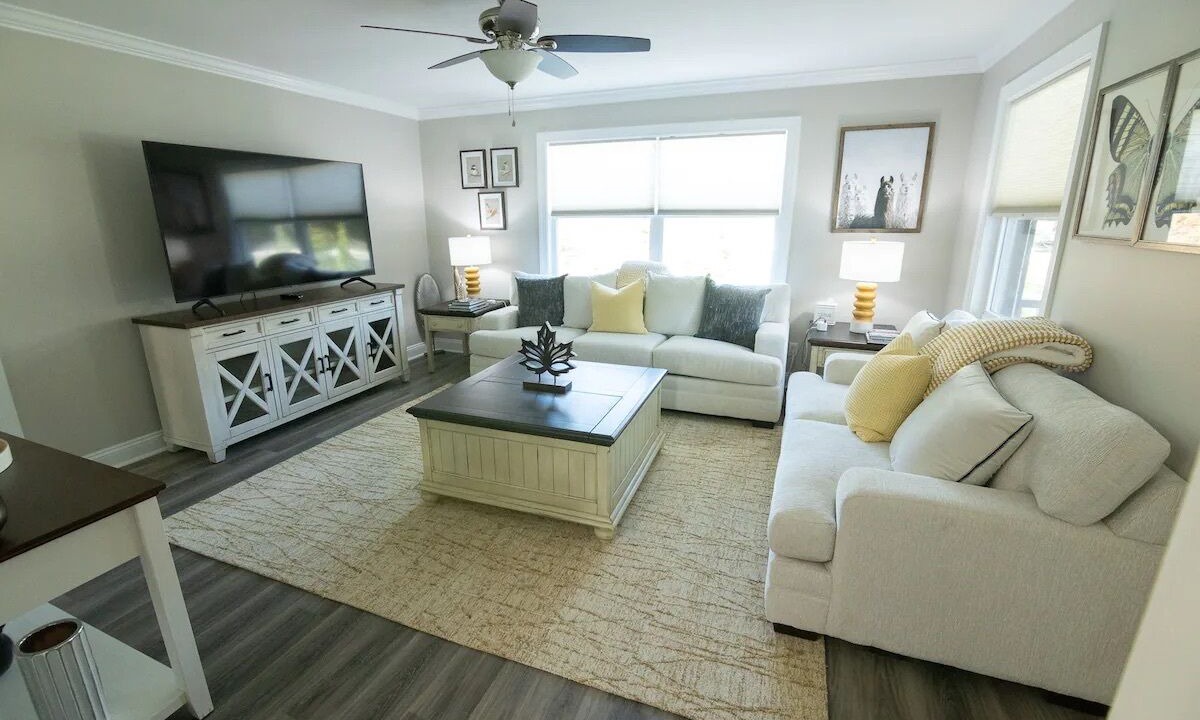 Photo of Livingroom in Northeast Raleigh