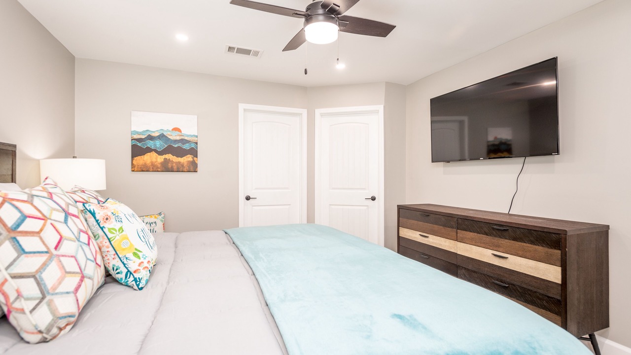 Photo of Bedroom in Swannanoa