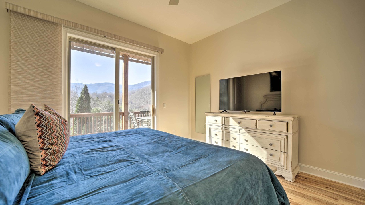 Photo of Bedroom in Whittier