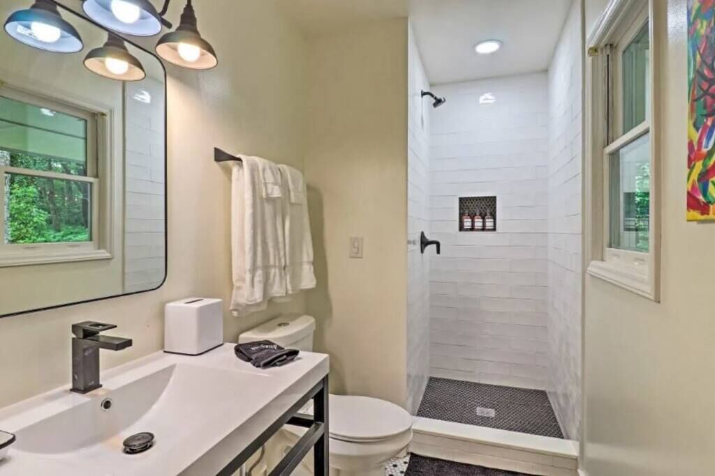 Photo of Bathroom in Mirror Lake