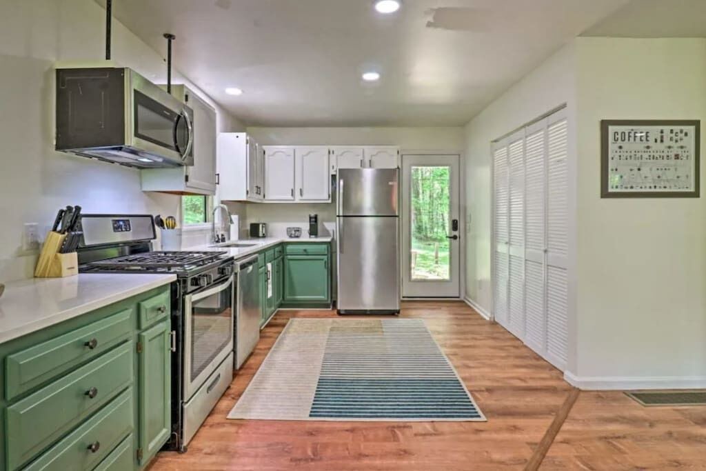 Photo of Kitchen in Mirror Lake