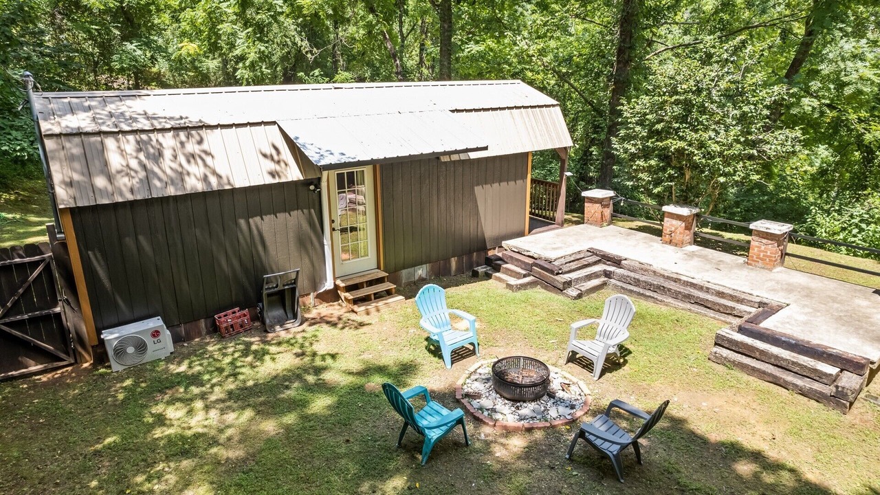 Photo of Patio Balcony in Cullowhee
