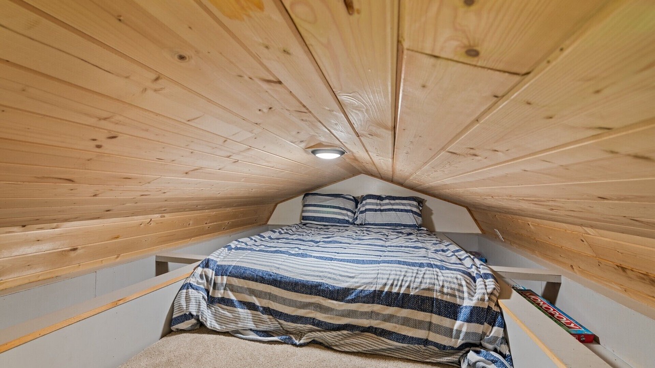 Photo of Bedroom in Cullowhee