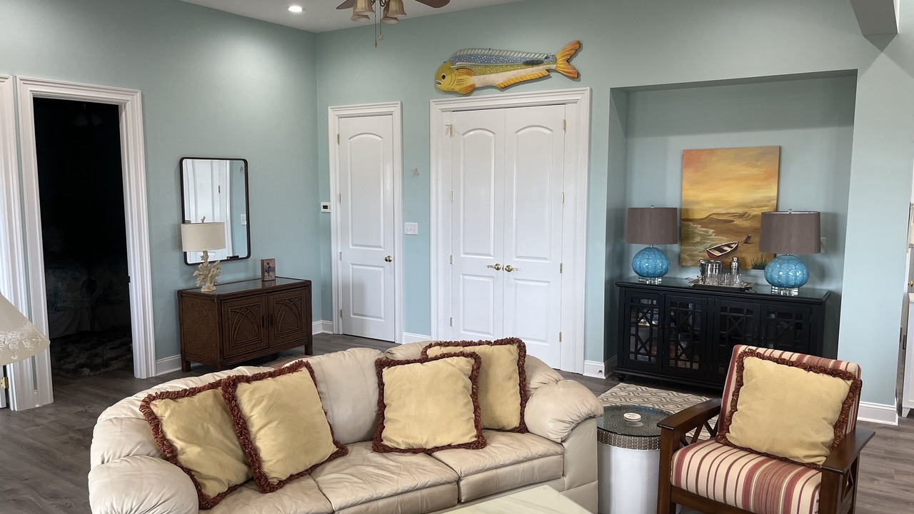 Photo of Livingroom in Newport