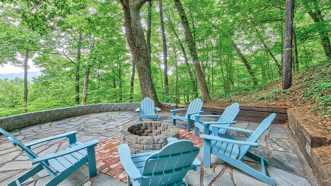 Photo of Outdoor in Waynesville