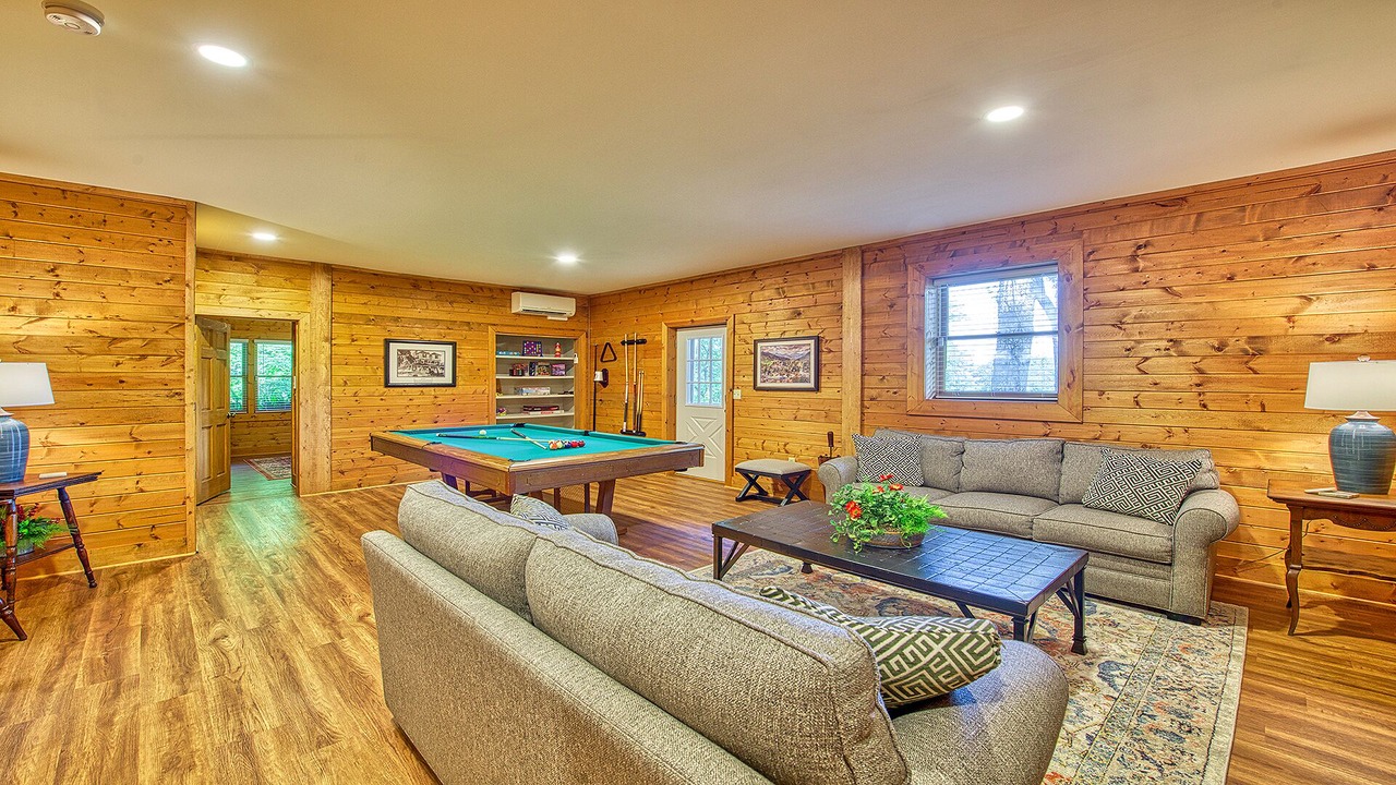 Photo of Bedroom in Waynesville