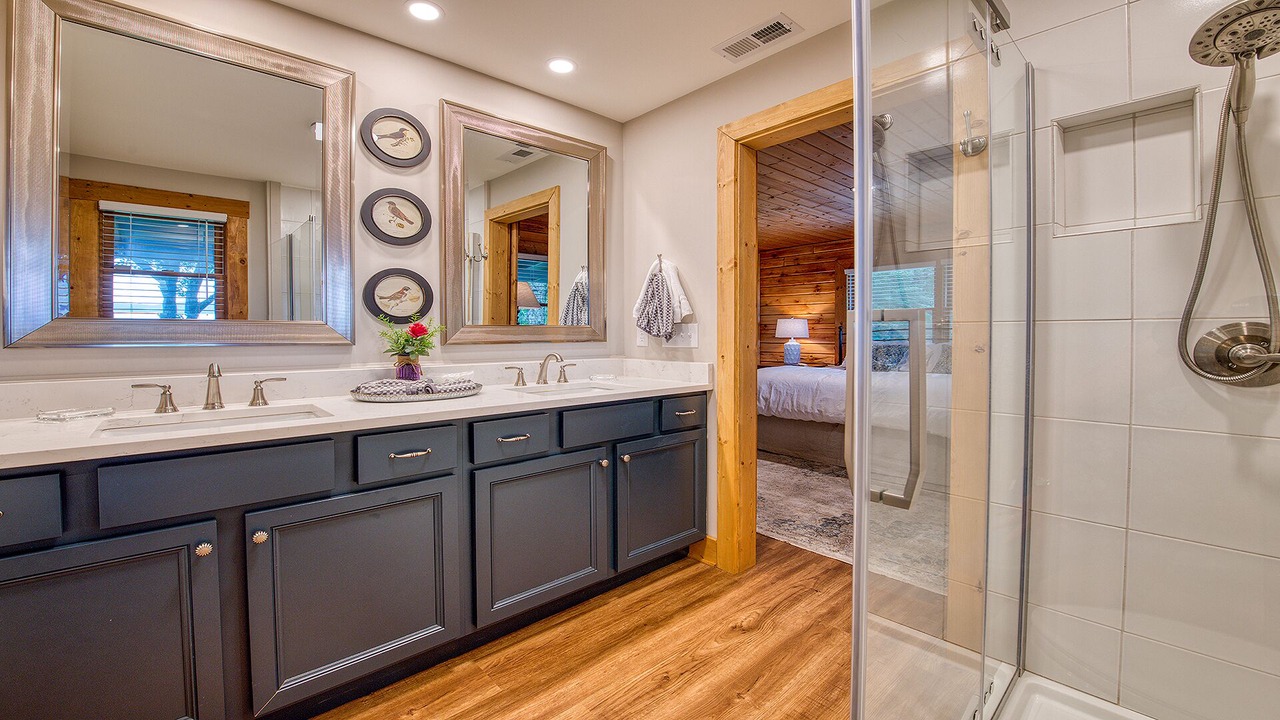 Photo of Bathroom in Waynesville