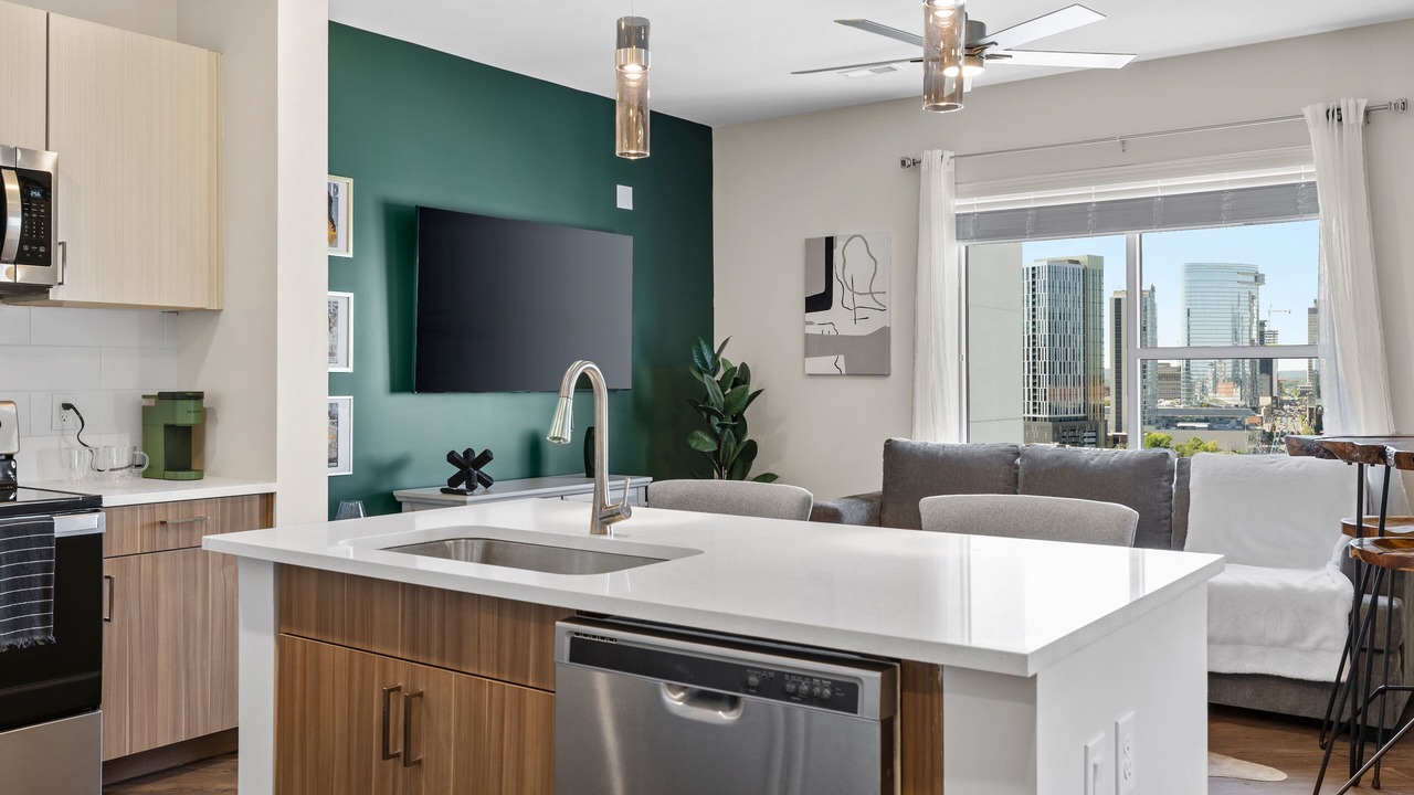 Photo of Livingroom in Eighth Avenue