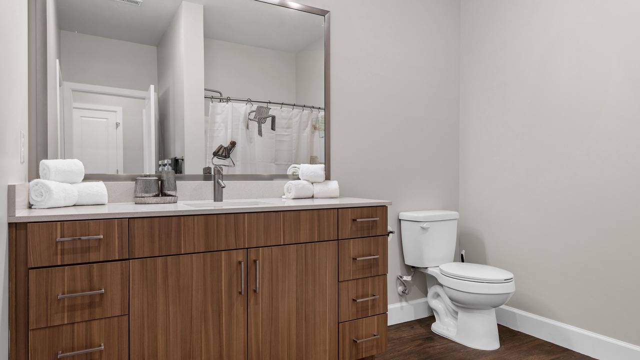 Photo of Bathroom in Eighth Avenue