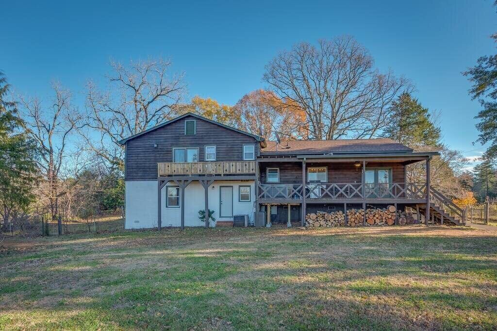 Photo of Outdoor in Tryon