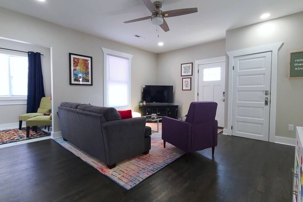 Photo of Livingroom in Winston - Salem