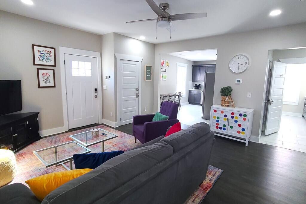 Photo of Livingroom in Winston - Salem