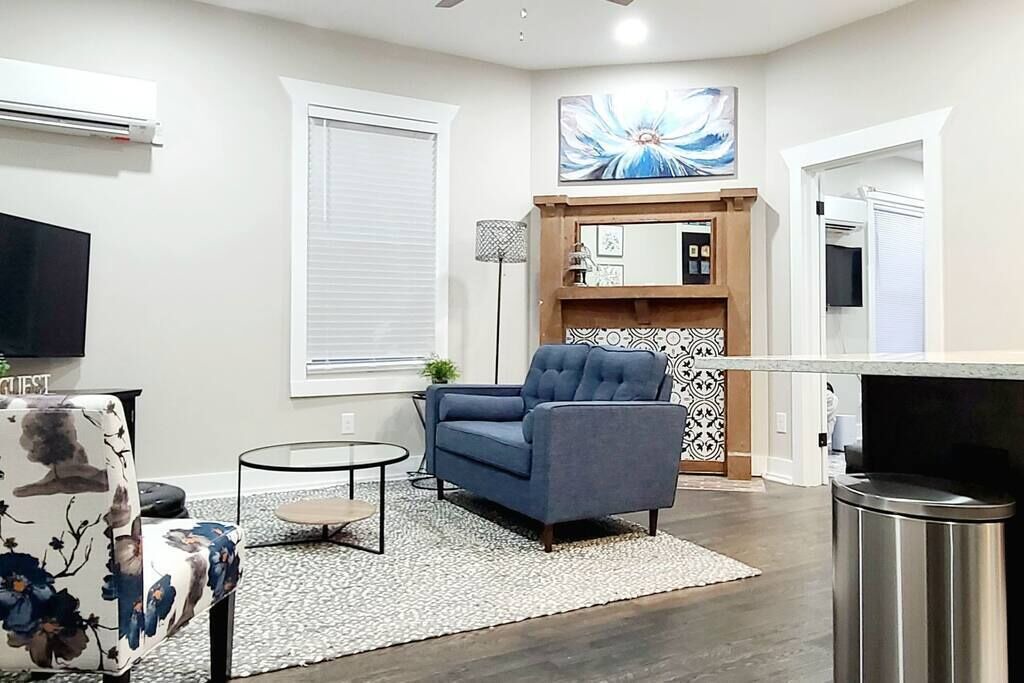 Photo of Livingroom in Winston - Salem