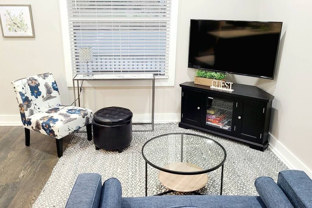 Photo of Livingroom in Winston - Salem