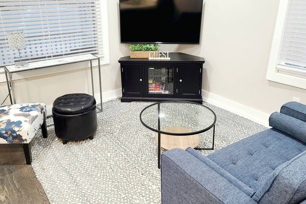Photo of Livingroom in Winston - Salem