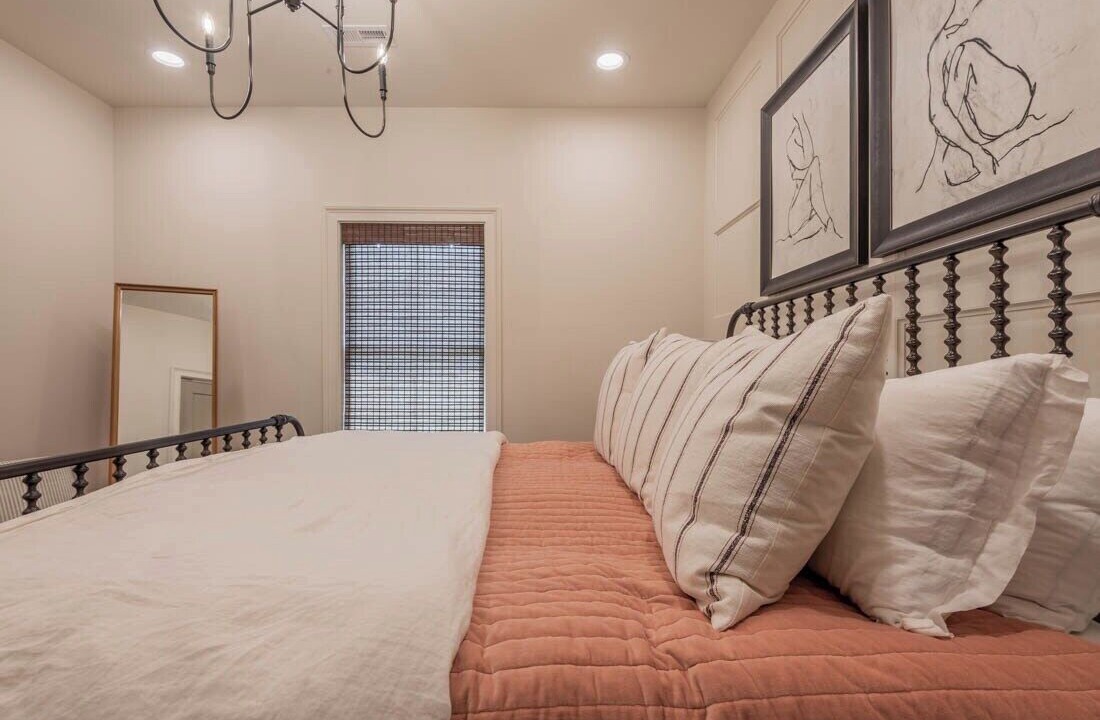 Photo of Bedroom in Guntersville