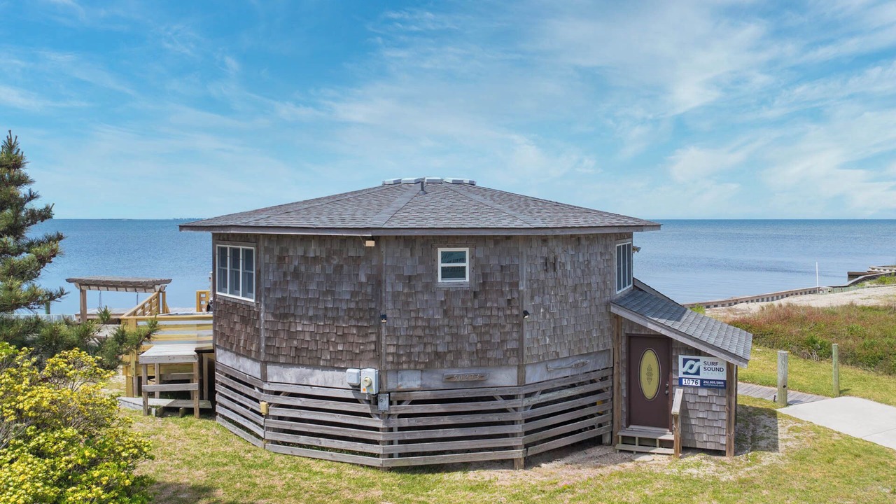 Photo of Outdoor in Brigands' Bay