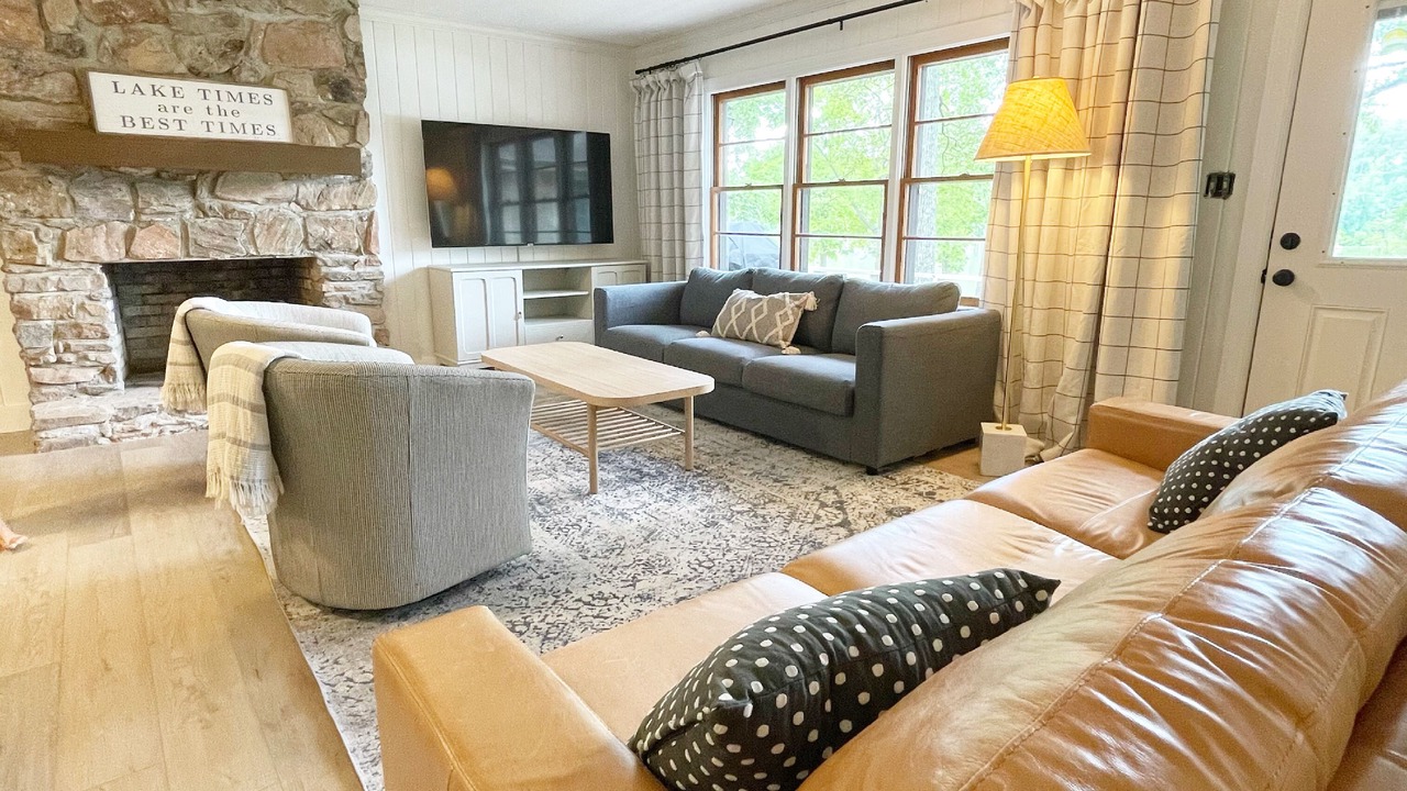 Photo of Livingroom in Littleton