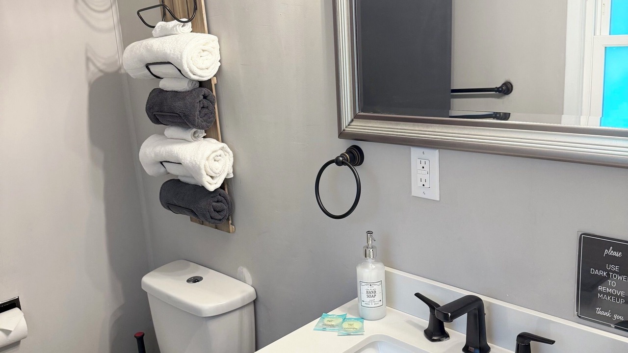 Photo of Bathroom in Hickory