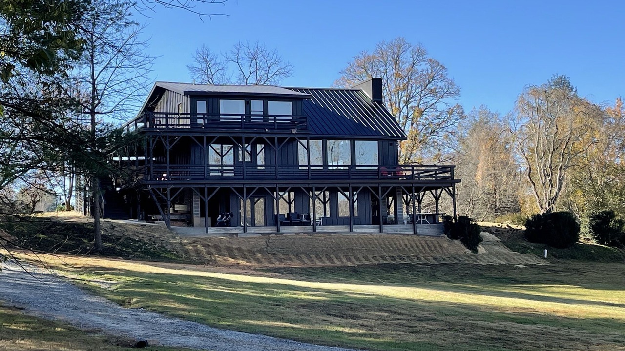 Photo of Outdoor in Penrose