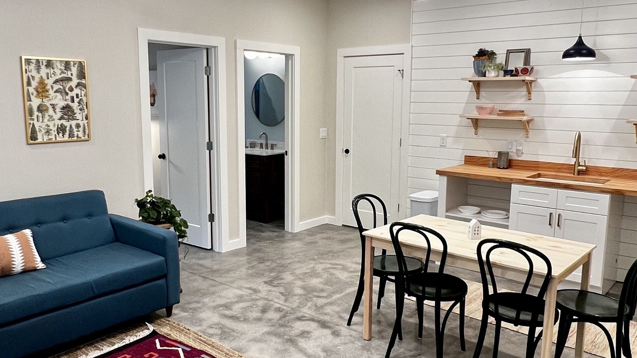 Photo of Livingroom in Asheville