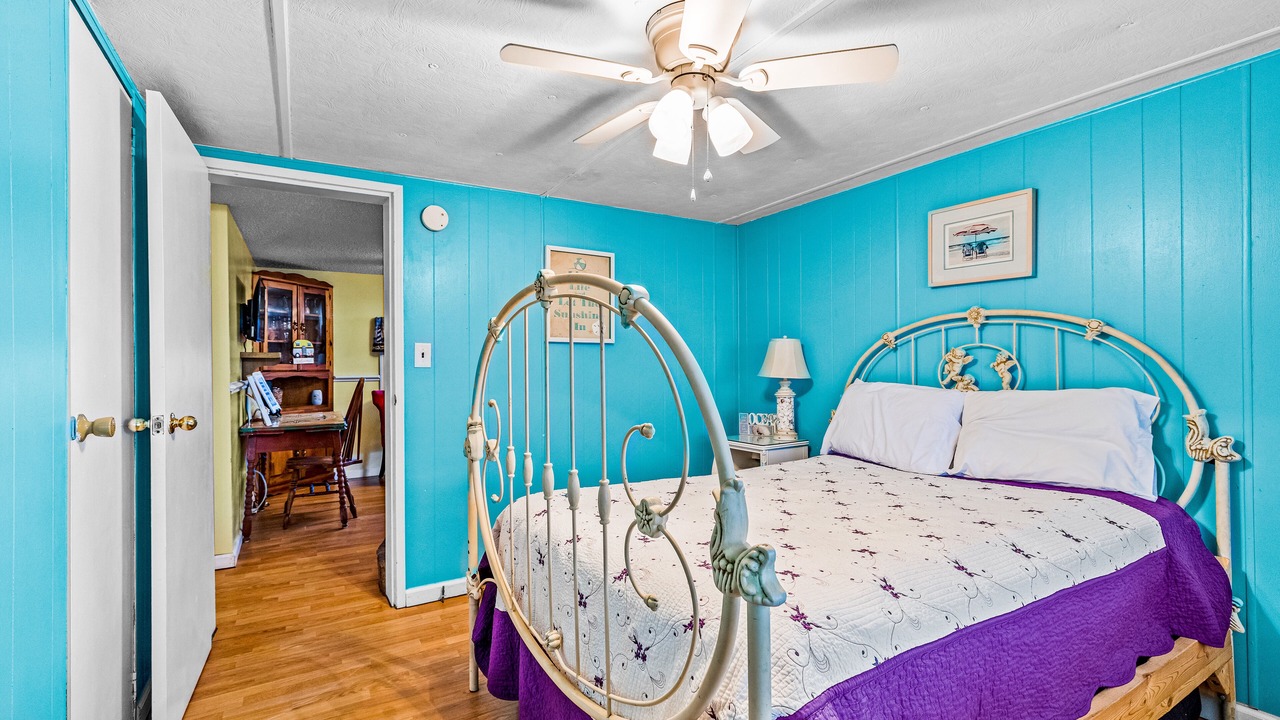 Photo of Bedroom in Salter Path