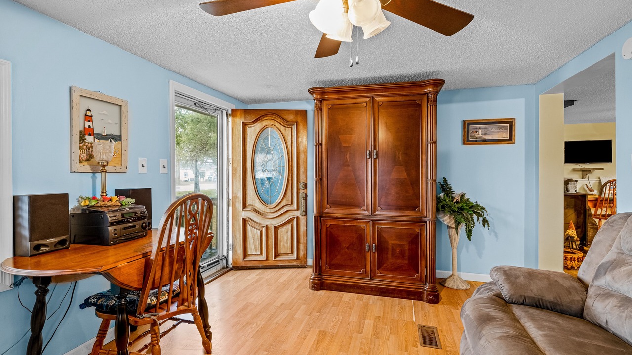 Photo of Livingroom in Salter Path