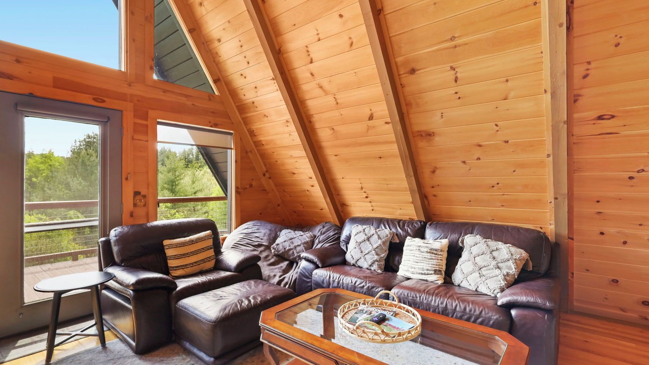 Photo of Livingroom in Crumpler