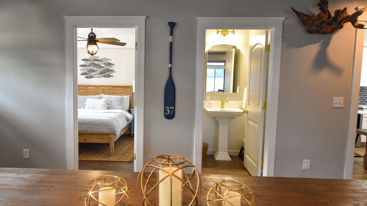 Photo of Bedroom in Southmont