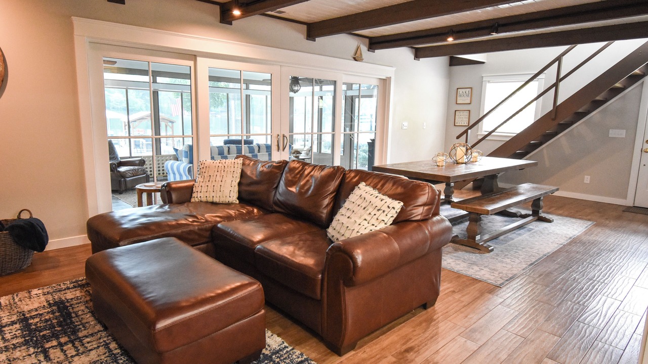 Photo of Livingroom in Southmont