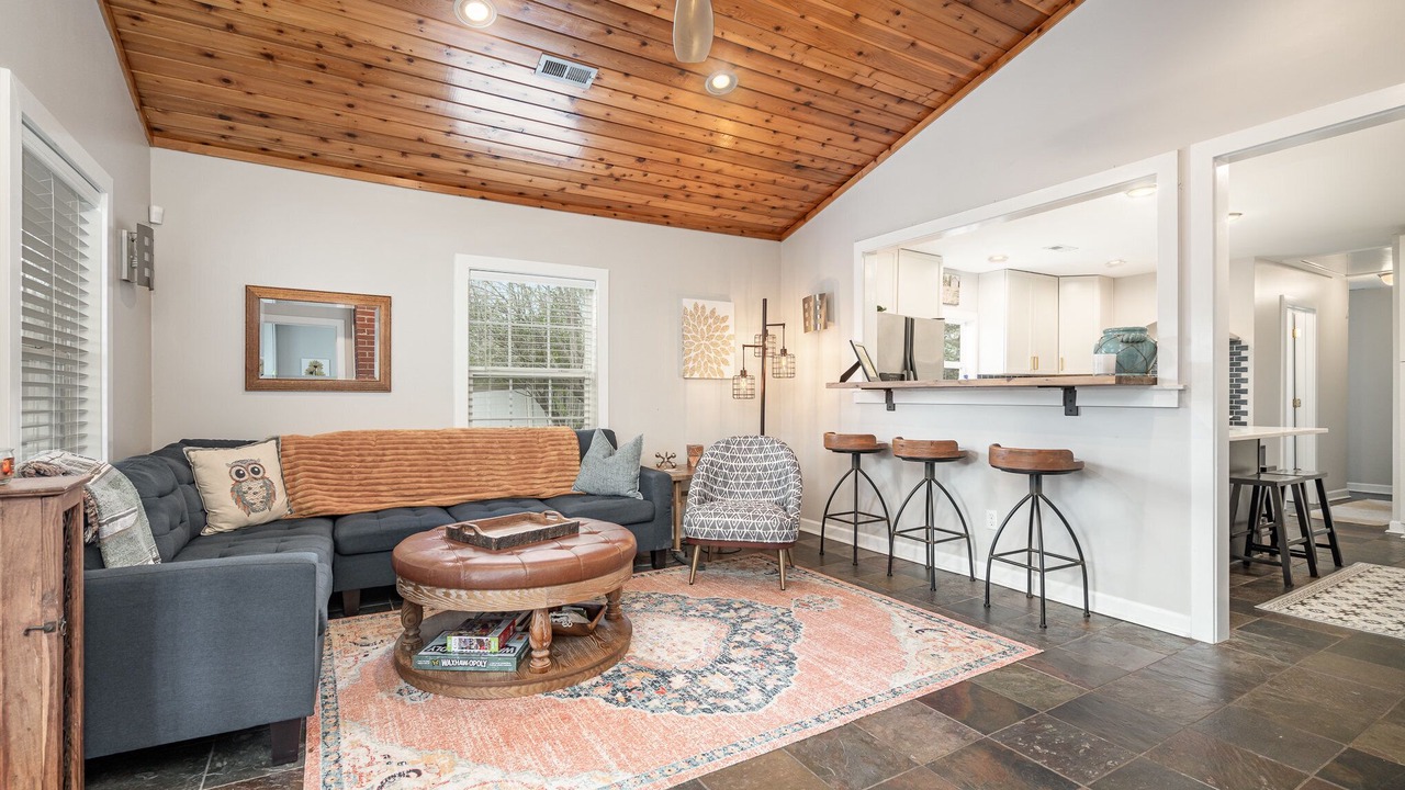 Photo of Livingroom in Waxhaw