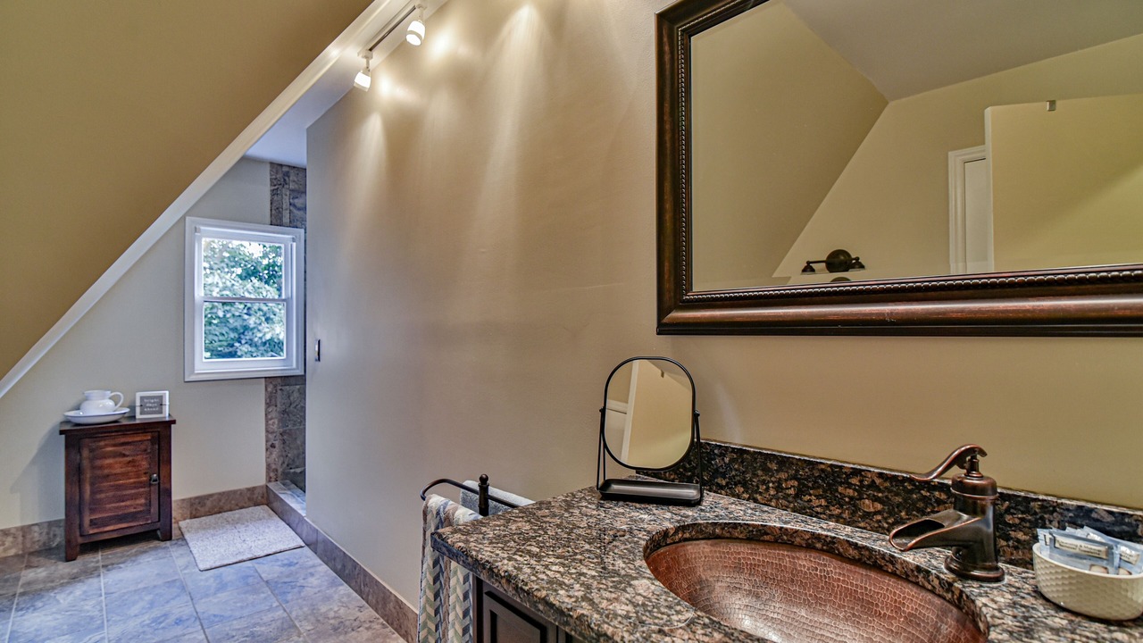 Photo of Bathroom in Bent Creek